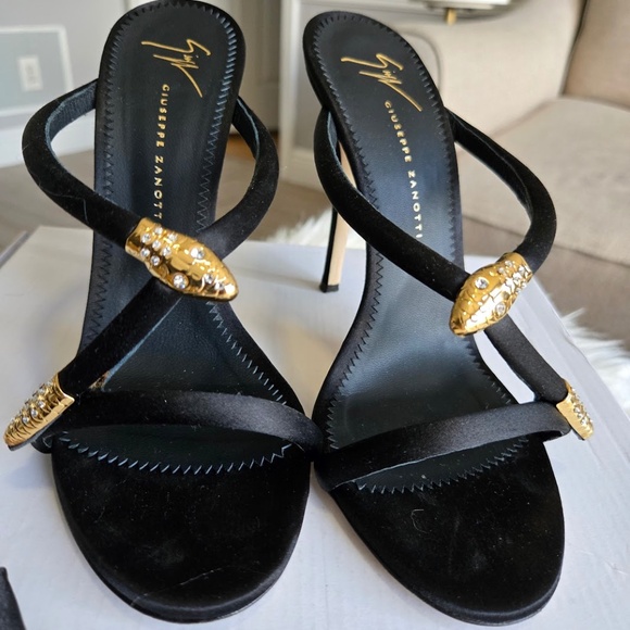 Giuseppe Zanotti Alesha Slide Sandals - Picture 5 of 8